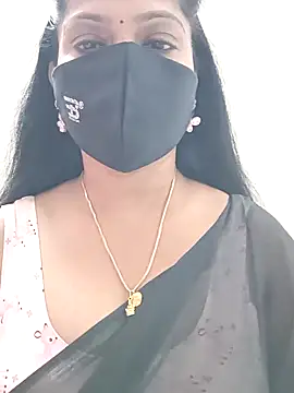 Snapshot of shivani27 chatting on December 19, 2025, 7:48 am shivani27 online show from December 19, 2025, 7:48 am