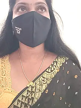 Snapshot of shivani27 chatting on December 23, 2025, 10:13 am shivani27 online show from December 23, 2025, 10:13 am