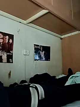 Rickrow666 online show from February 22, 2026, 7:12 pm