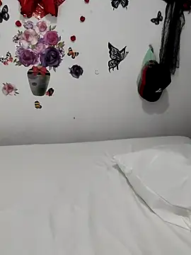 AntonelaMorriz online show from March 12, 2026, 8:42 am