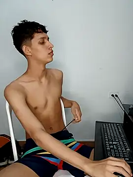 Snapshot of Allnei chatting on February 26, 2026, 11:15 pm Allnei online show from February 26, 2026, 11:15 pm