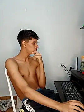 Snapshot of Allnei chatting on February 28, 2026, 1:01 pm Allnei online show from February 28, 2026, 1:01 pm