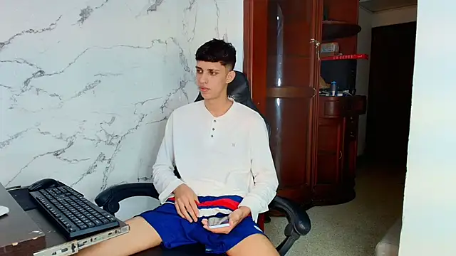 Allnei online show from March 11, 2026, 10:27 pm