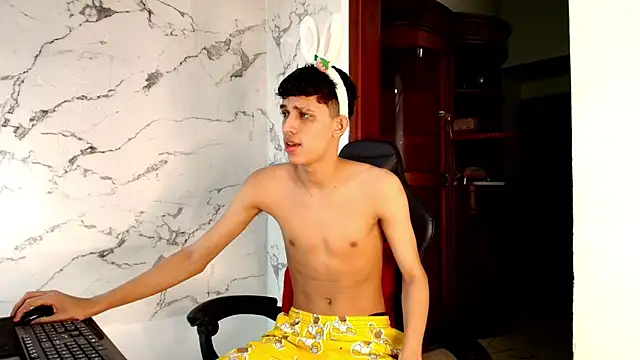 Allnei online show from March 19, 2026, 9:41 pm