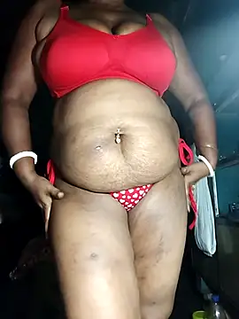 Nude-Priya2 online show from October 28, 2025, 6:32 pm