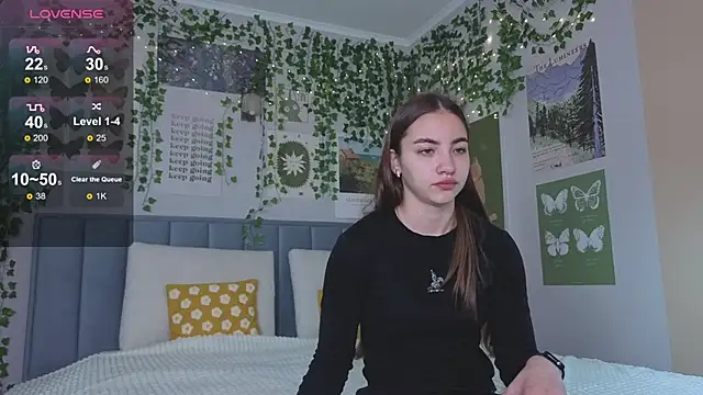 Ashley Pierce online show from September 22, 2025, 4:03 am