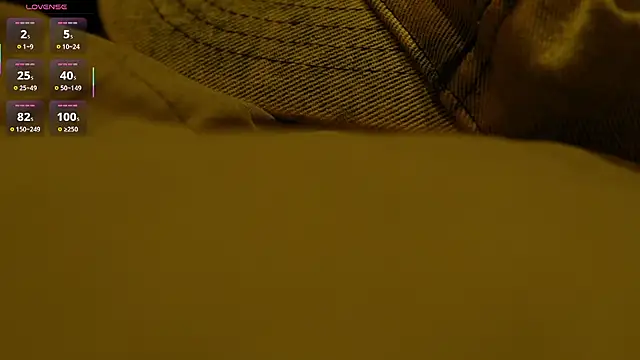 Snapshot of dannys__20 chatting on December 22, 2025, 11:35 pm dannys 20 online show from December 22, 2025, 11:35 pm