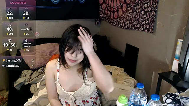 London Ray online show from October 30, 2025, 8:49 am