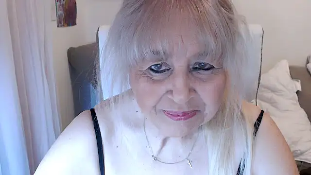 SusiLifeXXX online show from November 23, 2025, 7:35 pm