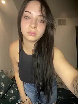 Snapshot of Bella__Booty chatting on September 25, 2025, 9:51 pm Bella Booty online show from September 25, 2025, 9:51 pm