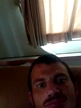 areyouseriousss online show from September 28, 2025, 5:18 pm