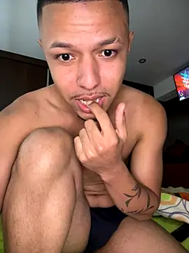 Snapshot of Mlkrrp chatting on September 24, 2025, 12:03 am Mlkrrp online show from September 24, 2025, 12:03 am