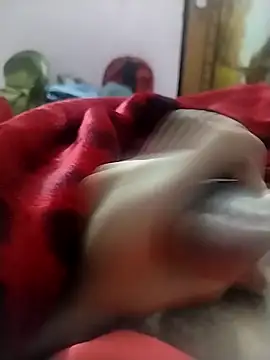 Snapshot of saneer69tew chatting on February 24, 2026, 7:50 am saneer69tew online show from February 24, 2026, 7:50 am