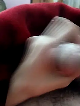 Snapshot of saneer69tew chatting on February 25, 2026, 4:44 am saneer69tew online show from February 25, 2026, 4:44 am