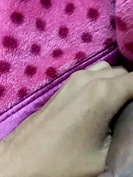 saneer69tew online show from June 24, 2026, 4:44 am