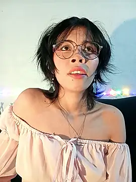 dolliette24 online show from January 15, 2026, 2:05 am