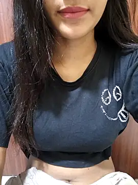 Snapshot of Raj-kumari chatting on July 15, 2026, 12:38 am Raj-kumari online show from July 15, 2026, 12:38 am
