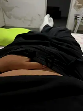 Snapshot of Mrdim26 chatting on September 22, 2025, 12:12 am Mrdim26 online show from September 22, 2025, 12:12 am