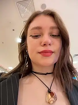 lucy-joy online show from January 17, 2026, 9:36 am