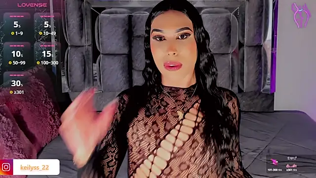 Snapshot of Keilyss_ chatting on September 21, 2025, 5:09 am Keilyss online show from September 21, 2025, 5:09 am