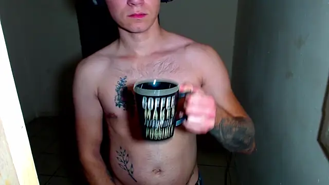 BlondZilla online show from February 13, 2026, 4:41 am