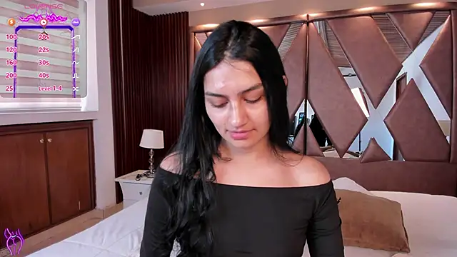 AidaJones online show from April 3, 2026, 2:04 pm