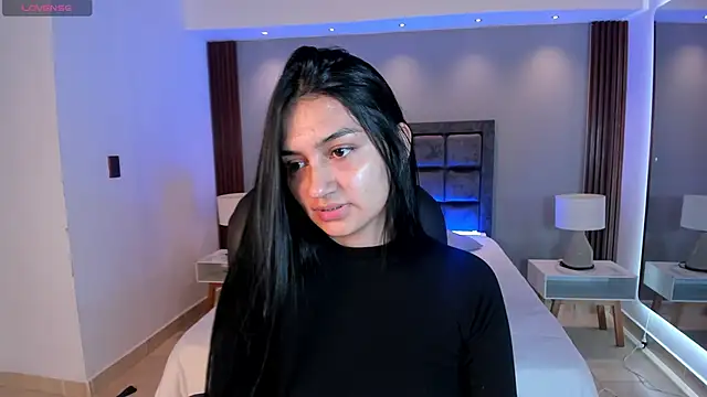 AidaJones online show from May 22, 2026, 12:11 pm