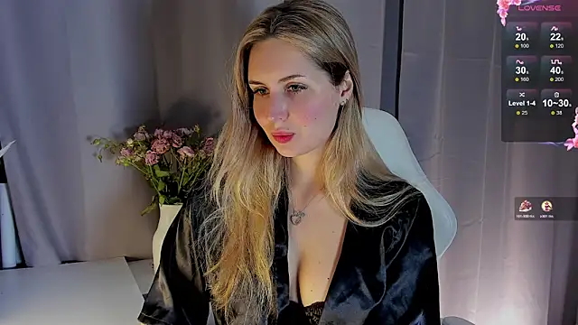 coldcherryeclipse  online show from April 9, 2026, 6:13 pm