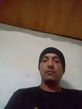 Ridick2025 online show from May 18, 2026, 4:07 am