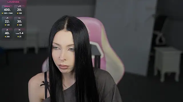 Snapshot of VivianSweet_ chatting on February 5, 2026, 11:26 am VivianSweet online show from February 5, 2026, 11:26 am