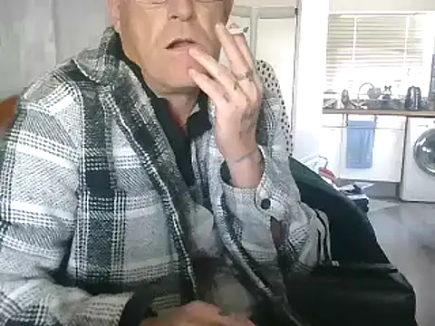 hefin18 online show from January 31, 2025, 1:56 pm