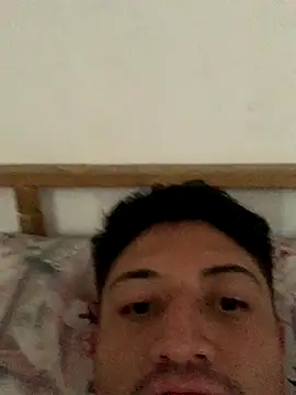 Snapshot of PerraAsquerosa_ chatting on September 22, 2025, 3:03 pm PerraAsquerosa online show from September 22, 2025, 3:03 pm