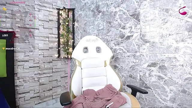 Kony Lan online show from November 5, 2025, 12:49 pm