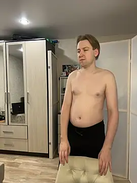 Snapshot of Hera_Mark chatting on October 9, 2025, 4:10 am Hera Mark online show from October 9, 2025, 4:10 am