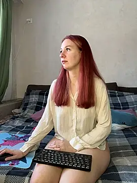 Hera Mark online show from February 12, 2026, 4:40 am