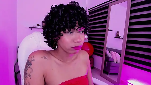 aitana kahlo online show from November 30, 2025, 7:51 pm