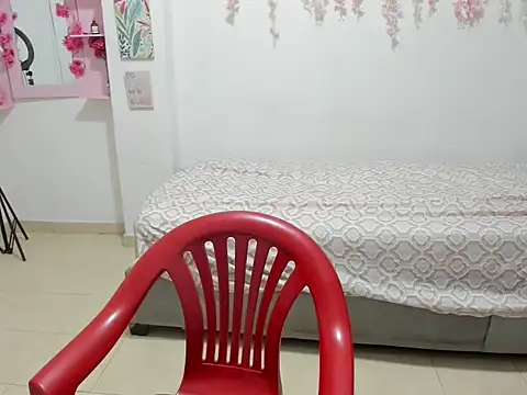 Liana hot12 online show from October 2, 2025, 1:29 pm