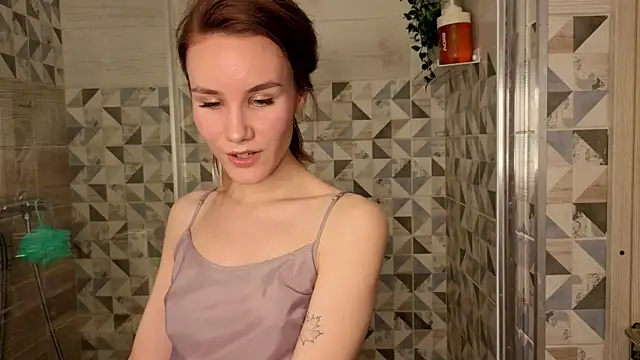  Clare Florence  online show from April 3, 2026, 2:04 pm