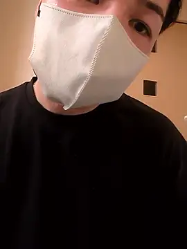 kqitooo online show from January 14, 2026, 7:14 am