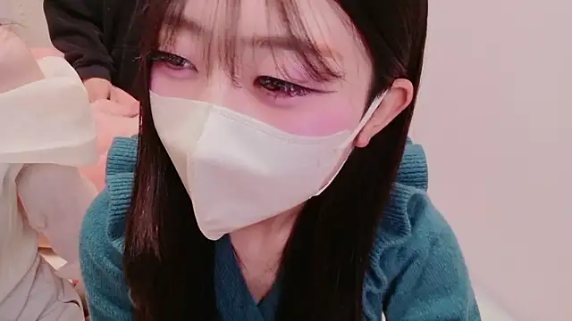 Snapshot of MOEMOE-Q chatting on February 5, 2026, 4:22 pm MOEMOE-Q online show from February 5, 2026, 4:22 pm