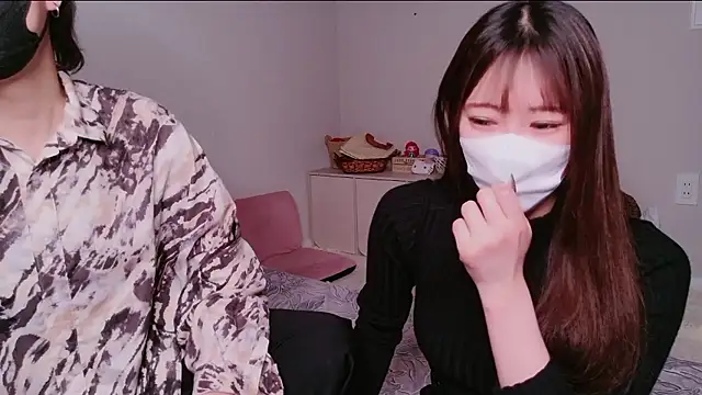 Snapshot of MOEMOE-Q chatting on February 26, 2026, 2:27 pm MOEMOE-Q online show from February 26, 2026, 2:27 pm