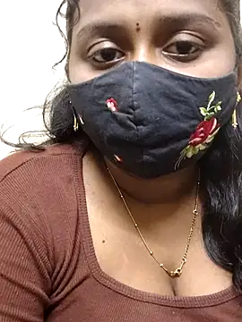 Pavani-Sexy online show from September 12, 2025, 6:08 pm