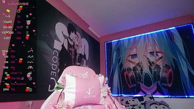 MilkMeSoftly online show from September 15, 2025, 8:03 am