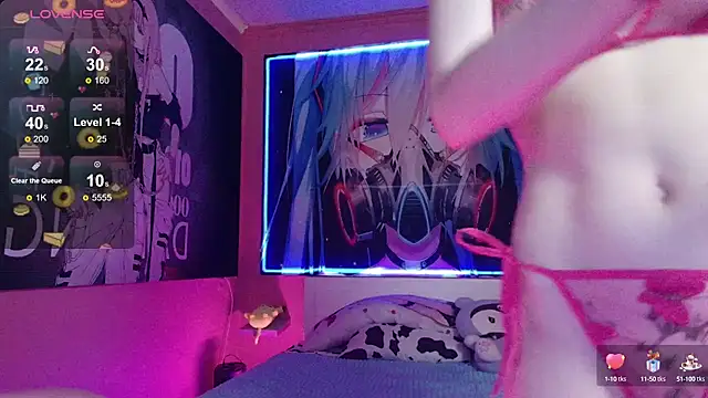 MilkMeSoftly online show from October 5, 2025, 8:23 am