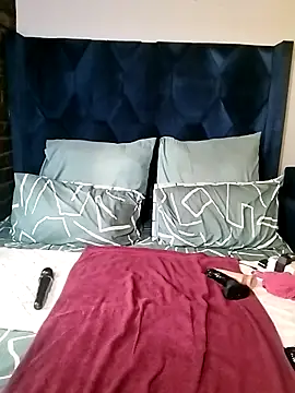 SeductionBoobs online show from June 27, 2026, 12:22 pm