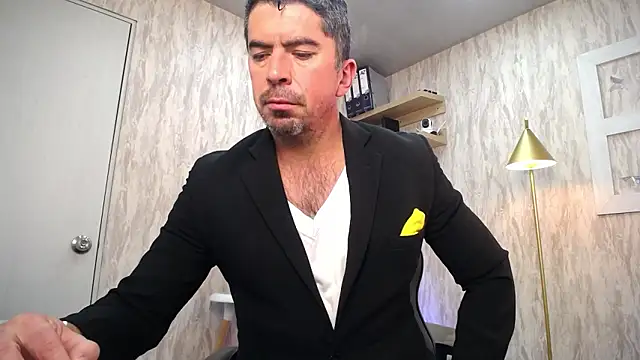 JuanKFit 45 online show from February 14, 2026, 3:25 am