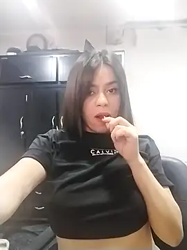 KATA BLONDE online show from March 29, 2026, 2:55 am