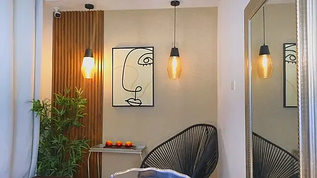 Lia Mar  online show from November 4, 2025, 6:07 pm