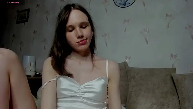 Annatomnaya online show from November 2, 2025, 7:16 pm