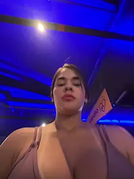 BellaLeclair online show from February 11, 2026, 5:18 pm